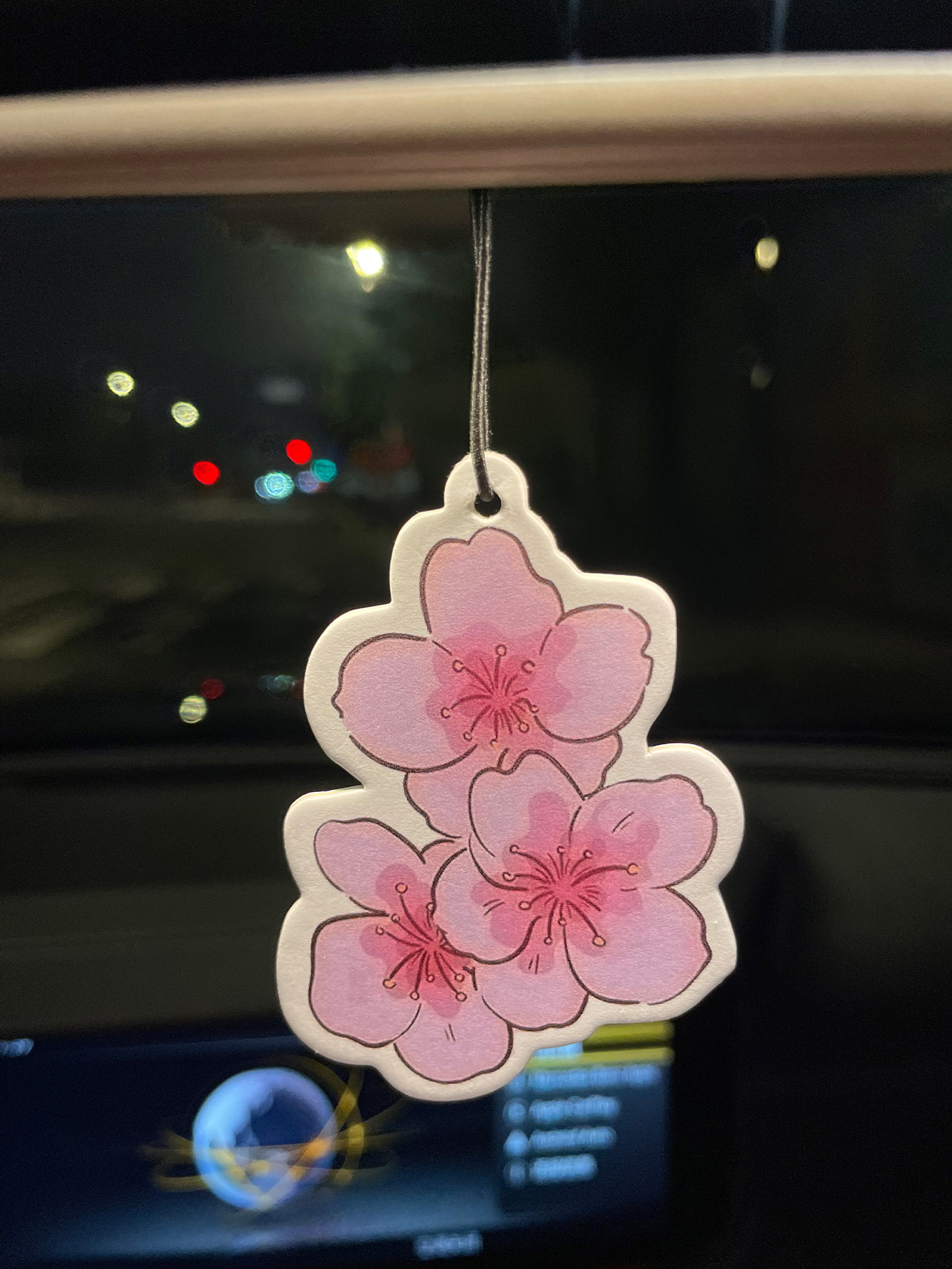 عطر سيارة ساكورا/فريزيا منعش خ - مراجعة Home Fragrance Logo وسعره
